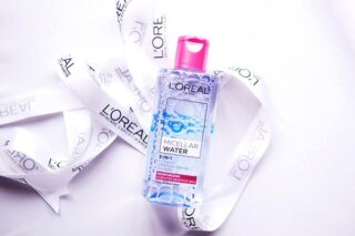 ph&acirc;n biệt nước tẩy trang loreal thật giả