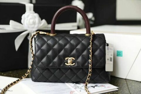phân biệt túi chanel thật giả