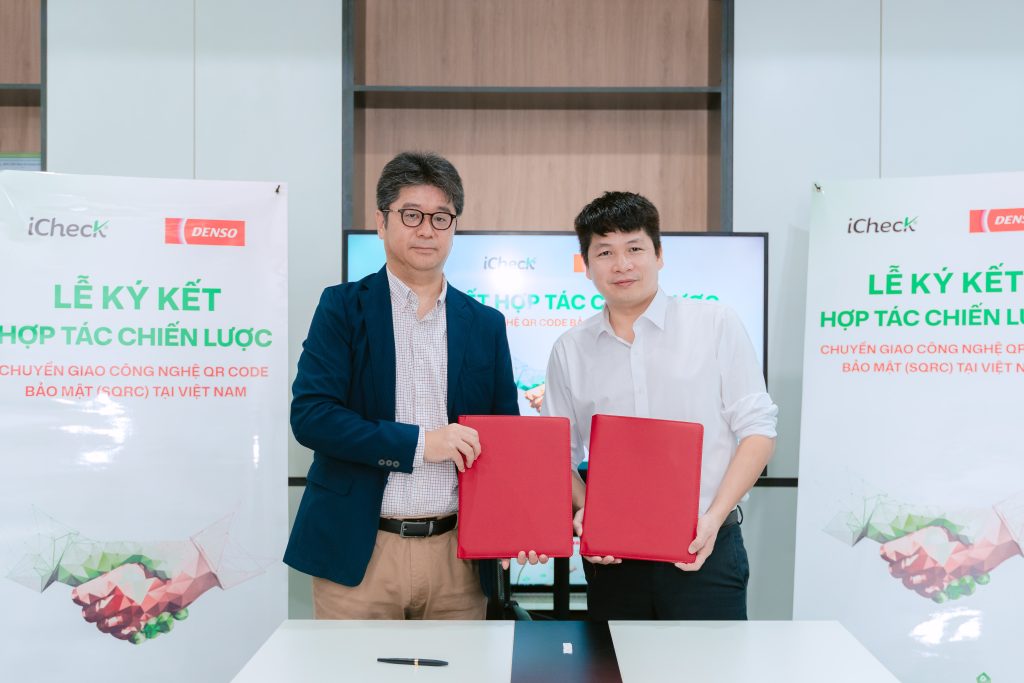 Lễ ký kết hợp tác chiến lược giữa iCheck và DENSO WAVE diễn ra ngày 30/7/2025 tại Hà Nội với sự tham gia của lãnh đạo 2 bên.